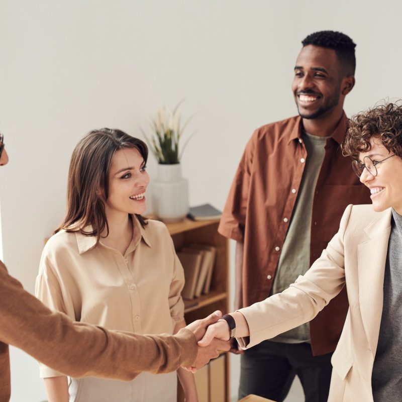 handshake-happy-deal